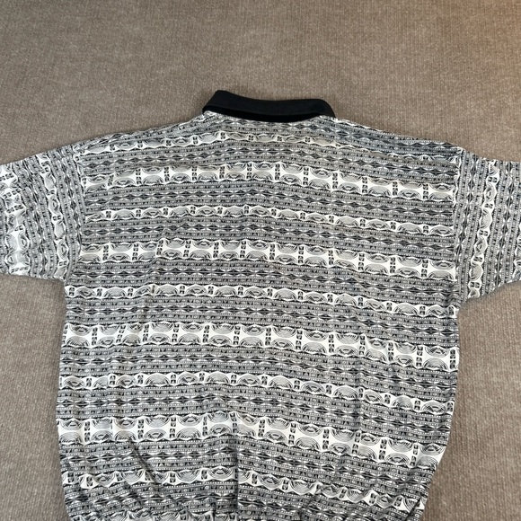 Men's Black and White Patterned Polo Shirt - Picture 4 of 4